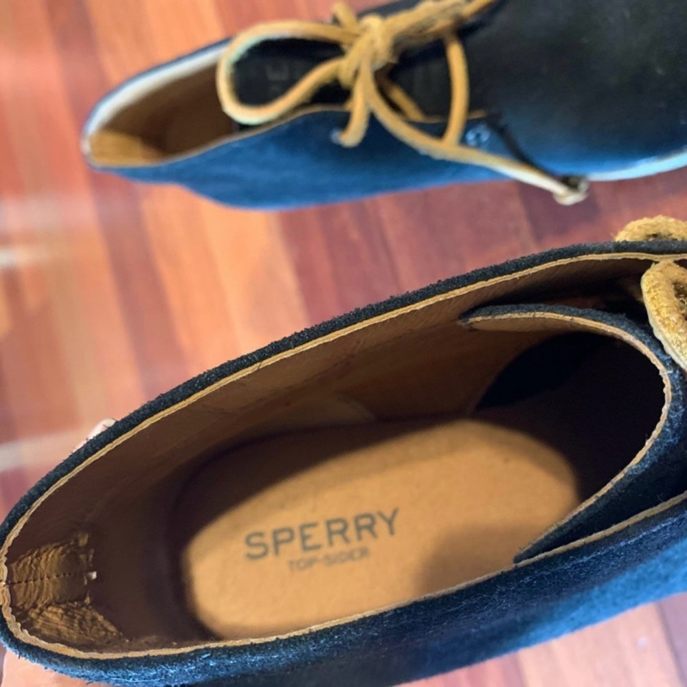 Sperry Boots - Picture 5 of 8